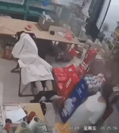 《傩师》第四回 帝座山中埋暗局 繁皇宫内种祸根